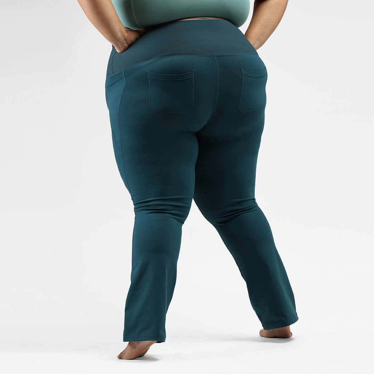 Ultimate Flare Pants Tall