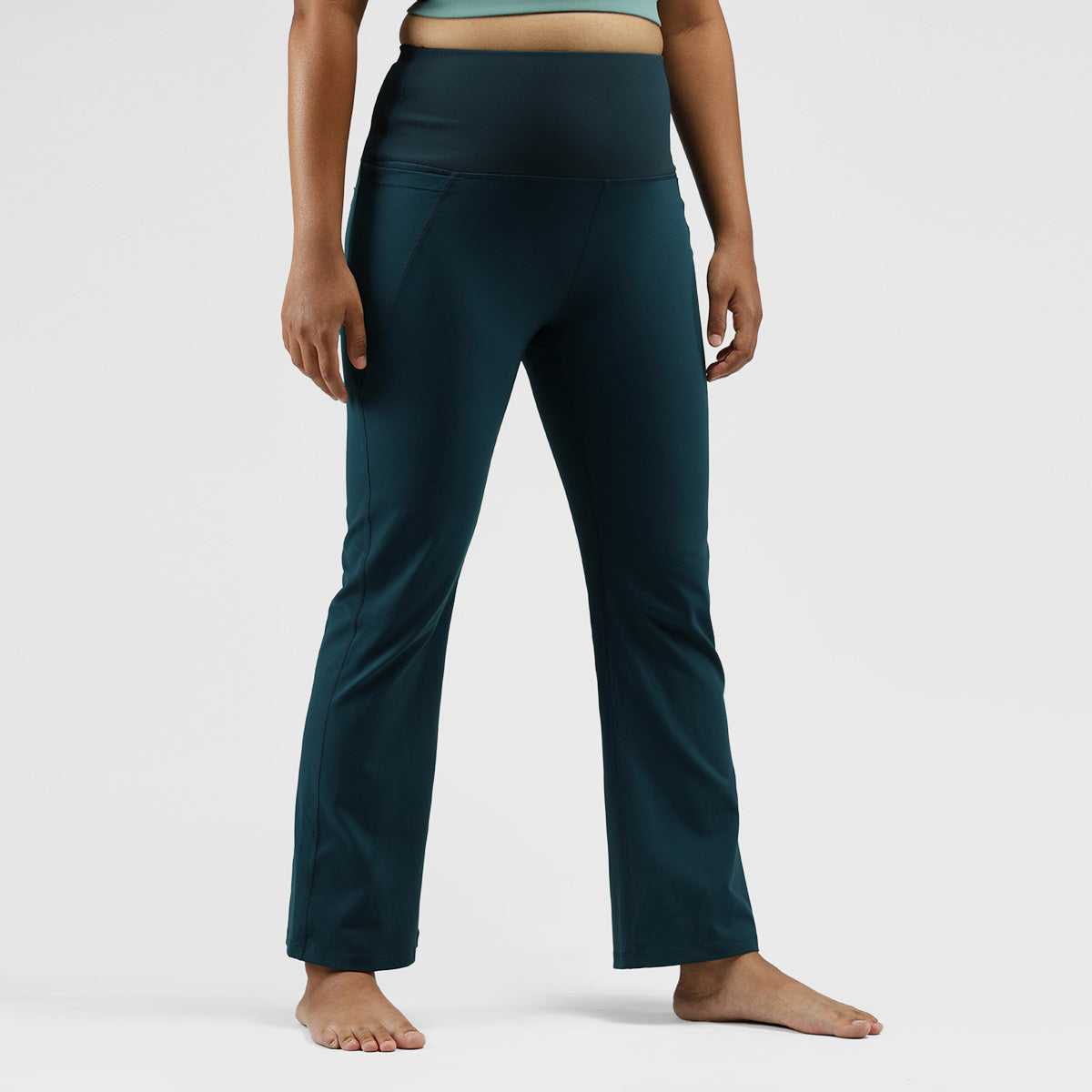 Ultimate Flare Pants Tall