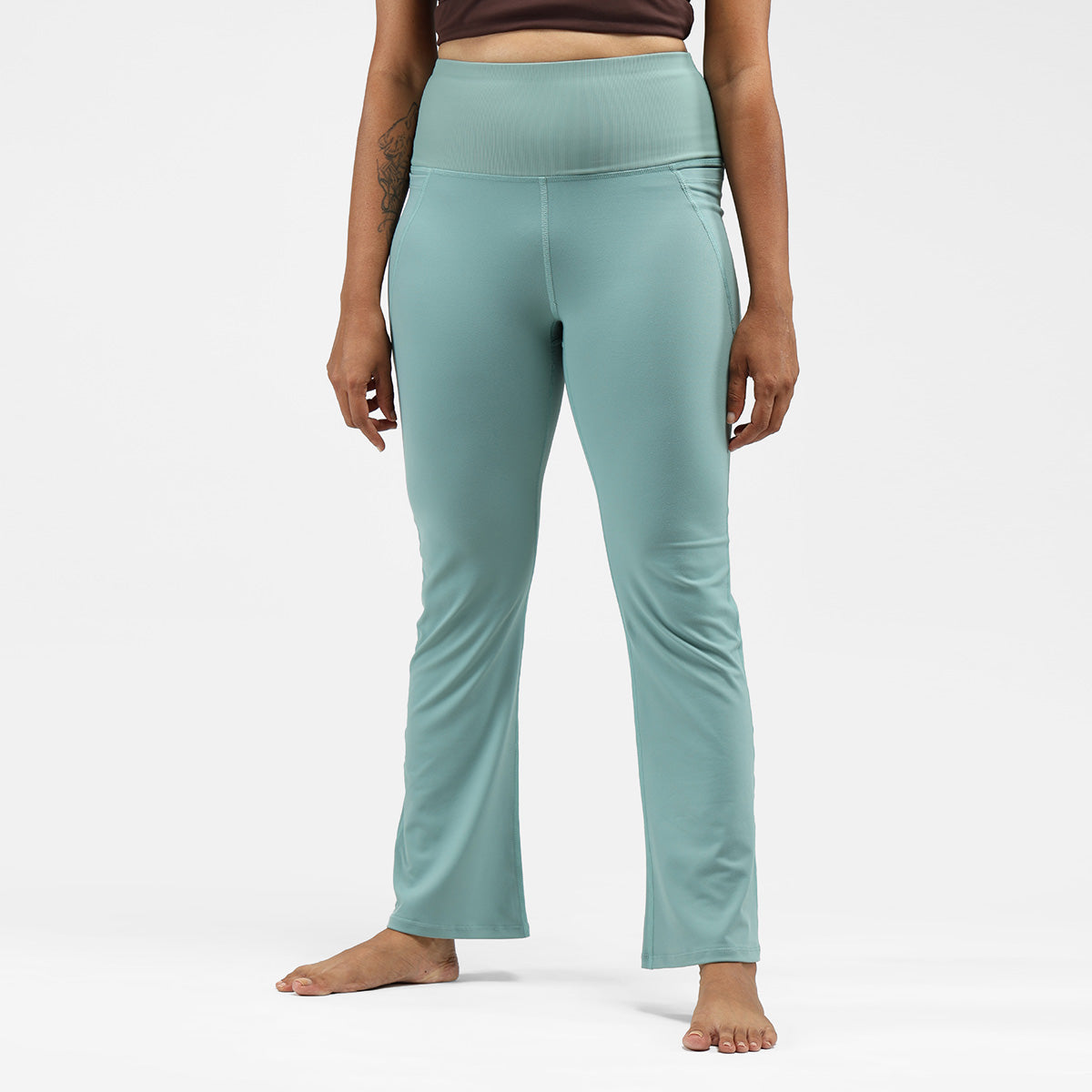 Ultimate Flare Pants Tall