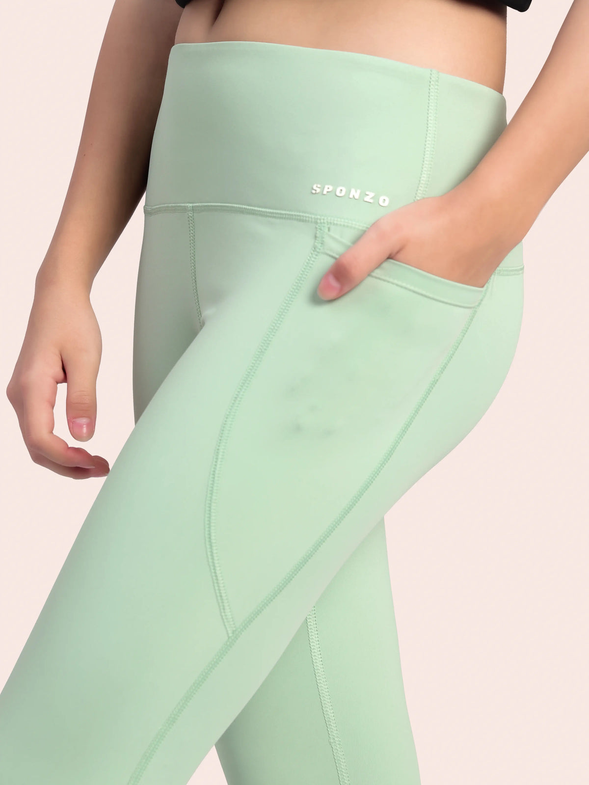 Ultimate Leggings - With Pocket