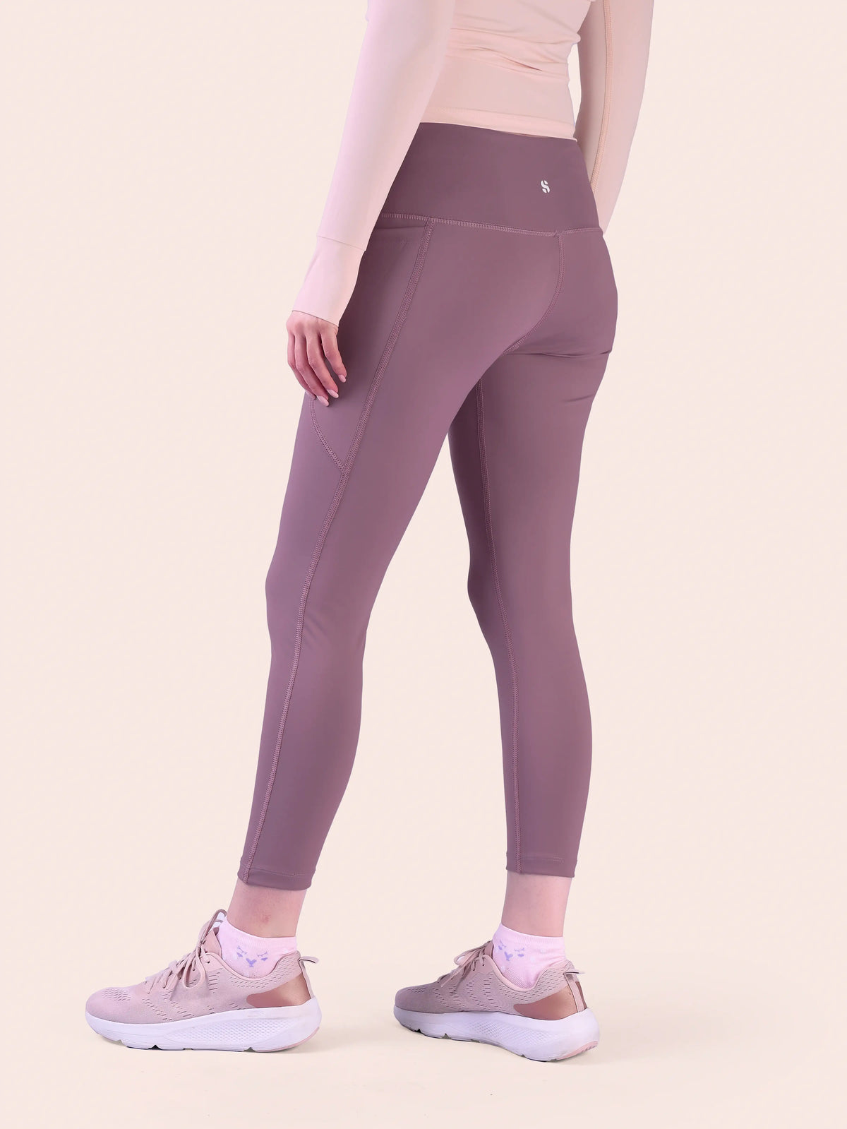 Ultimate Leggings - With Pocket